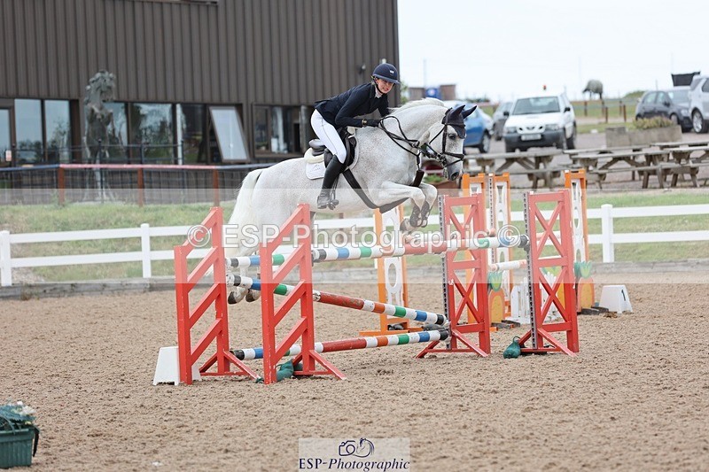 250625-153538-01459 - Cls 6 Foxhunter and 1.20m Open