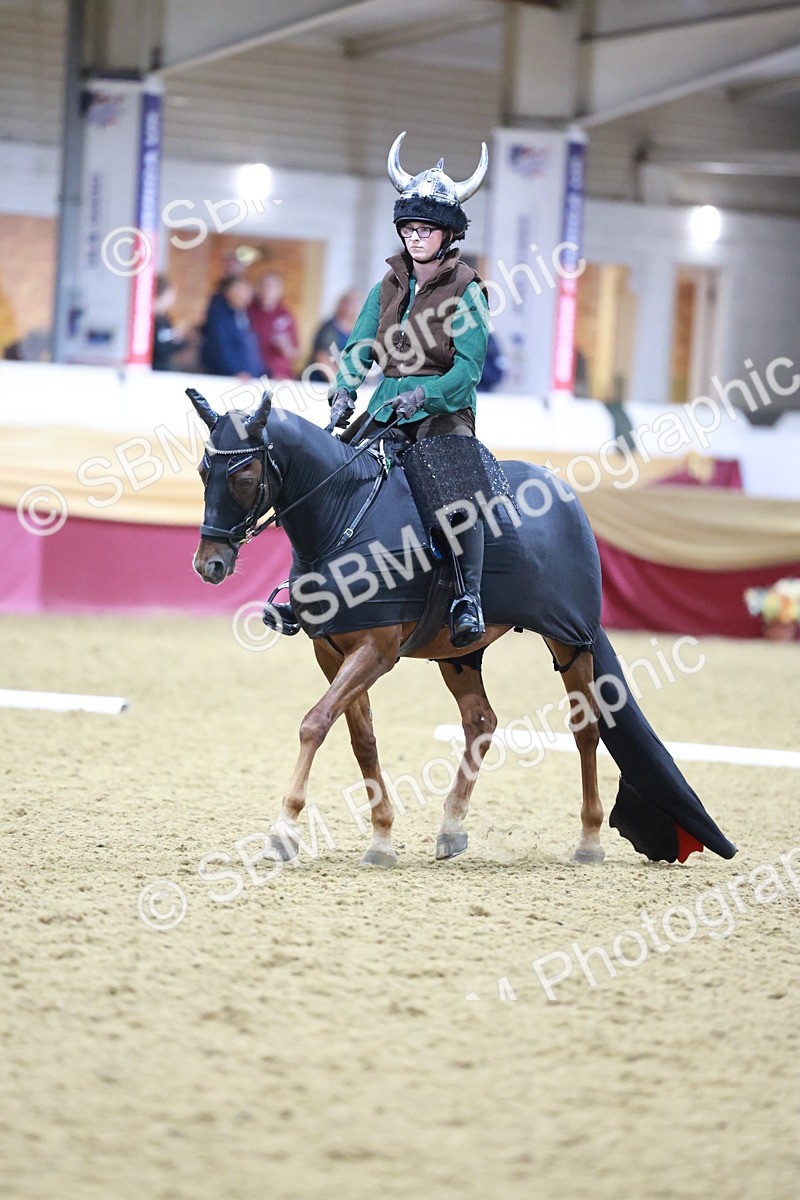SBM_10344 - Class 62 - Strictly Fancy Dress-Age