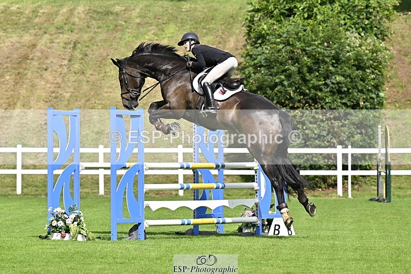 250613A-093817-00059 - Cls 1 Snr Newcomers and 1.10m Open