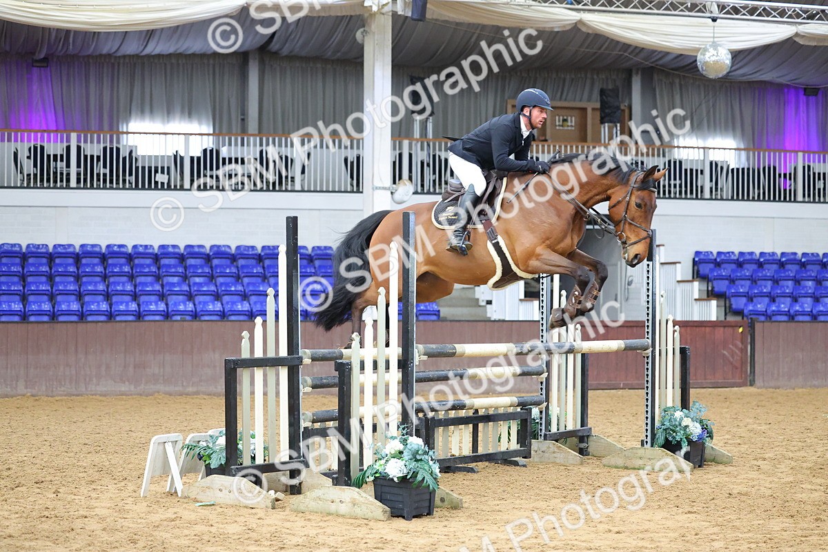 SBM_002947 - Class 8 - Senior Newcomers - 1.10m