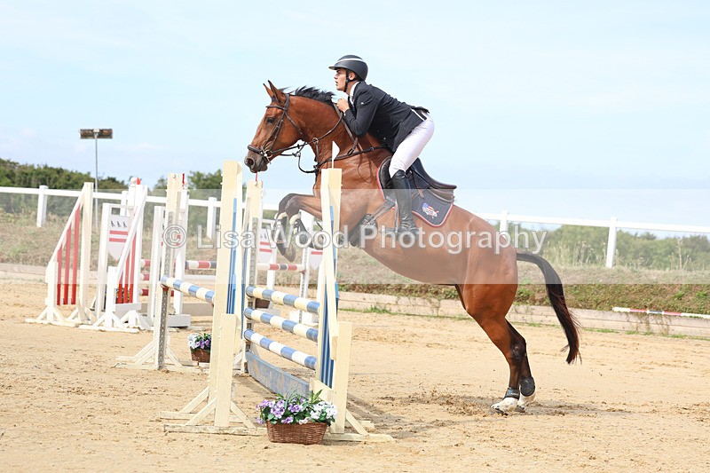 3E7A3433 - Class 4: Senior British Novice/90cm open