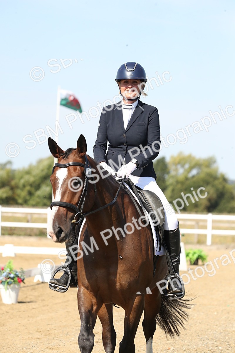 SBM_004122 - Class 11 - Novice 5 - 10.24-11.20