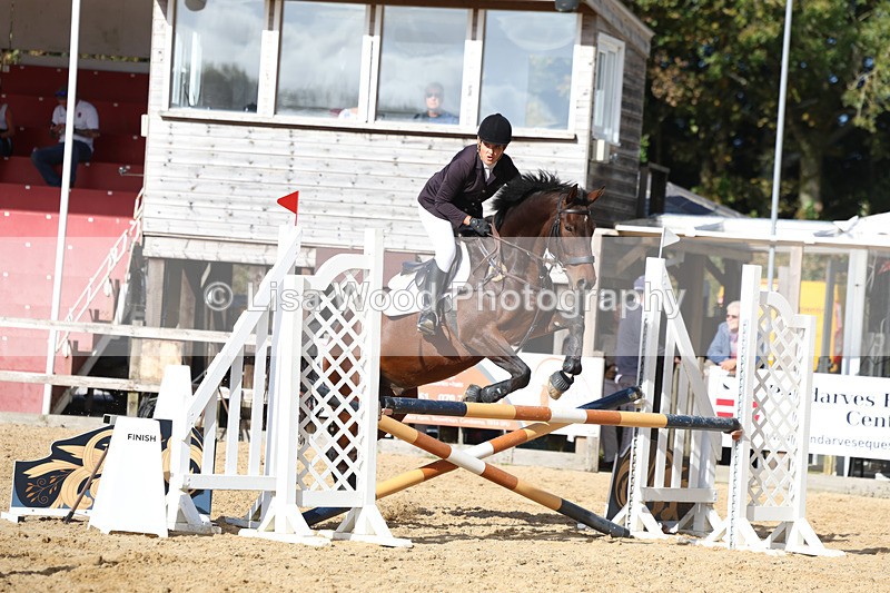 3E7A5424 - Class 10: 90cm open