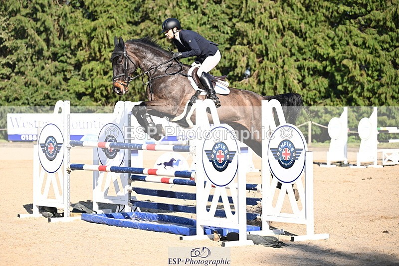 260321A-152147-01102 - 6 Foxhunter 1m 20 Open