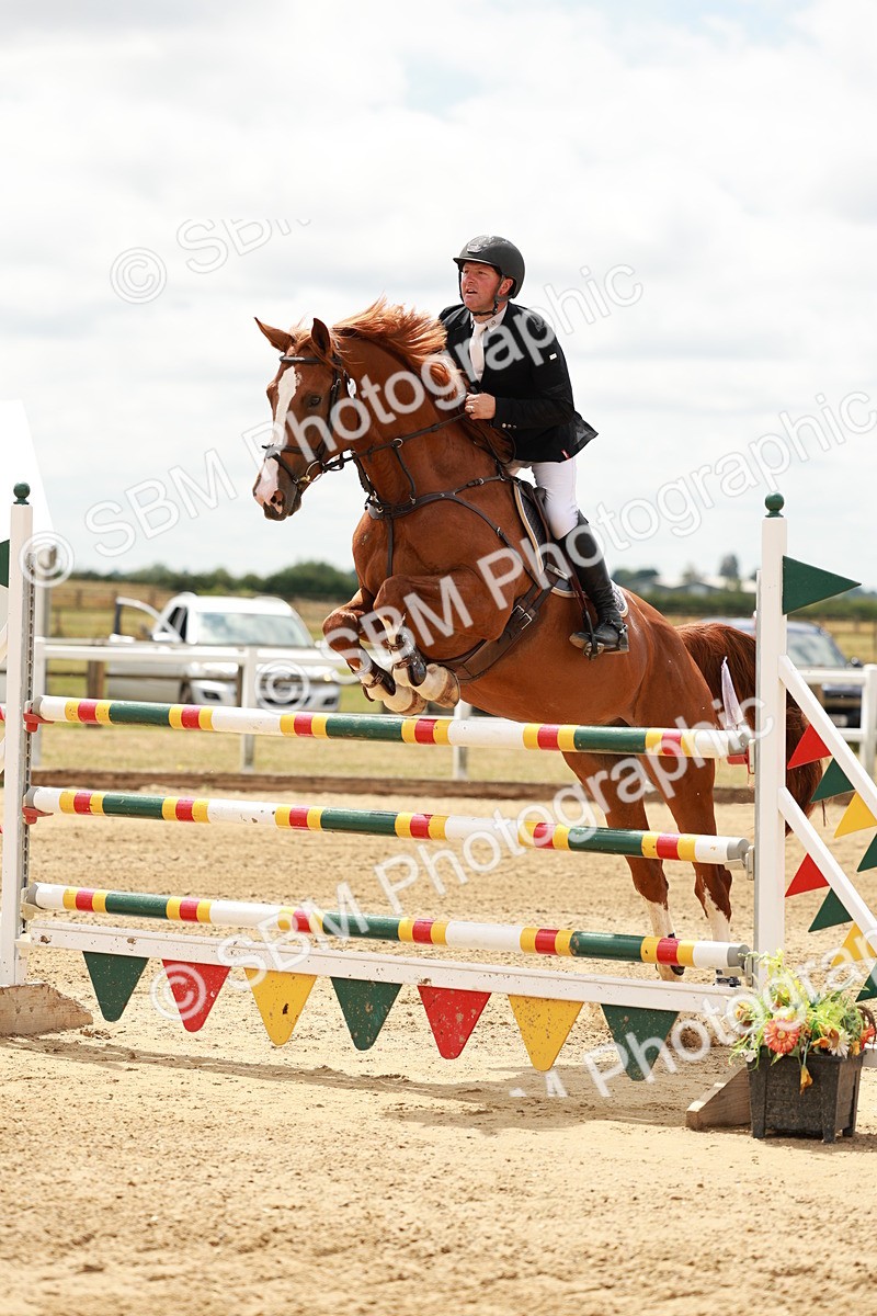 SBM_018426 - Class 21 - Senior Newcomers Championship 2d Rd