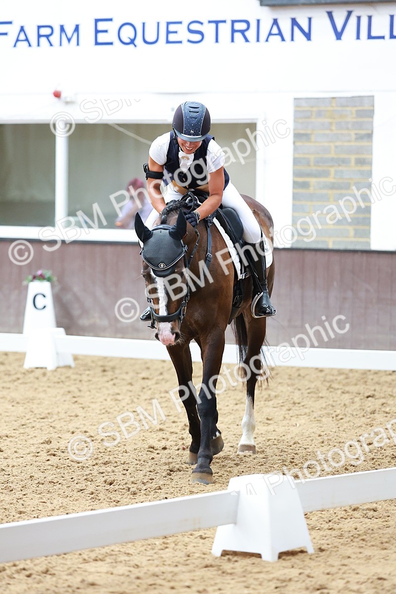 SBM_003857 - Para PYO Warm Up