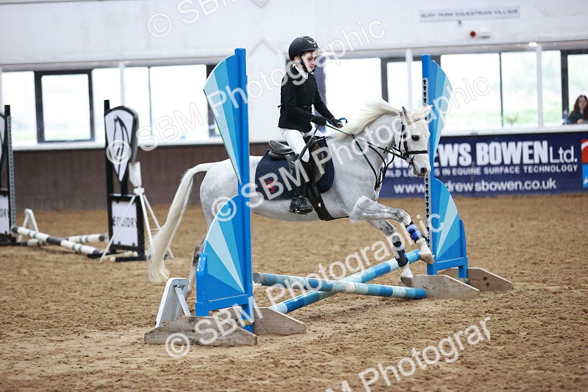 SBM_000197 - Class 1 - Cross Pole Jumping 30cm 40cm