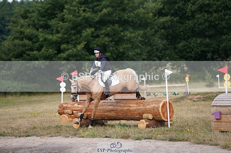 250802A-102626-01378 - A-005-Kate.Hicks-SWALLOWCROFT.STARDUST