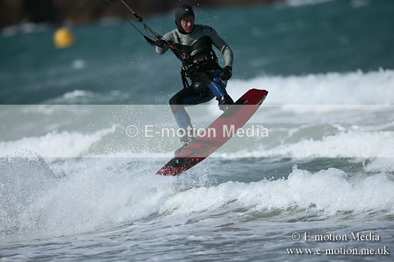 KS 020413-81 - Kite Surfing