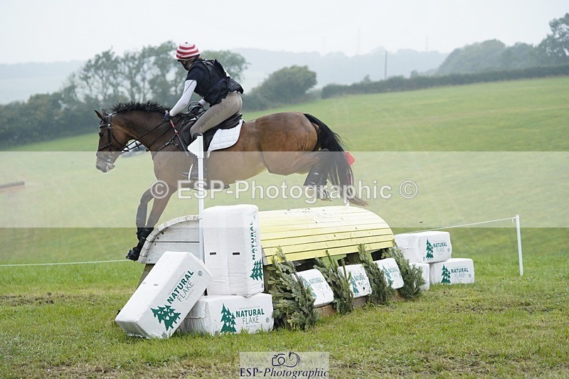 240901A-140804-09744 - 332-Zara.Head-FOURFIELDS.LOVEHEART