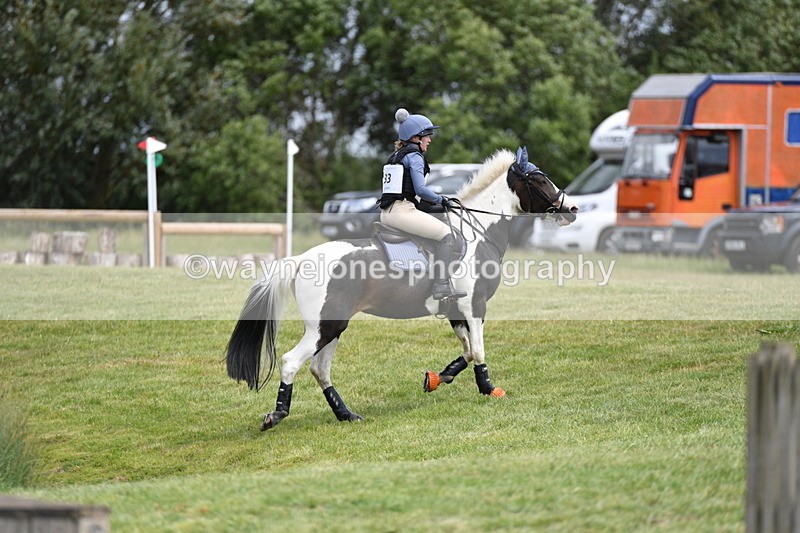 WJ5_3301 - Class 4 60cm