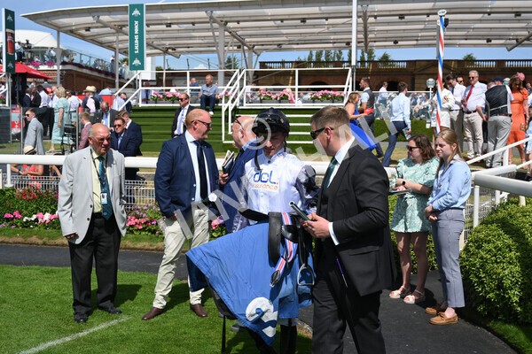 yr09072022r3-44 - Race 3 2.55pm John Smith's Stayers Stakes