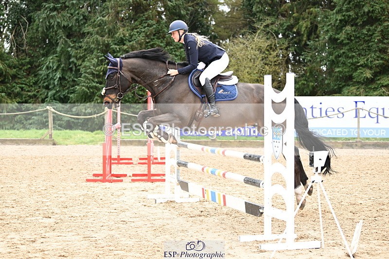 250322A-113748-02444 - Cls 19 Snr Disc & 1.00m Open