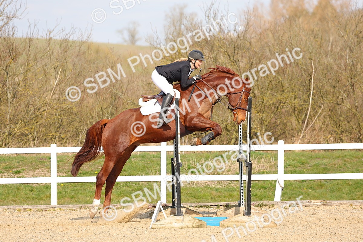 SBM_001469 - Class 4 - Senior Newcomers - 1.10m