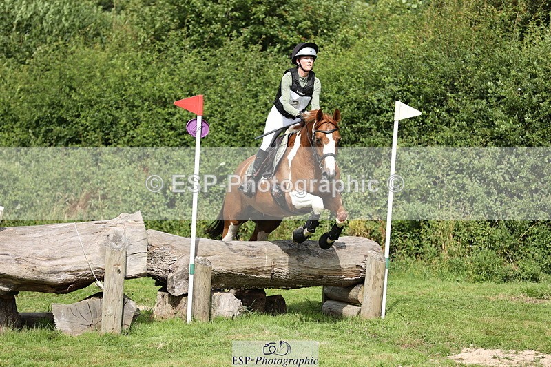 240811A-103816-01489 - 002-