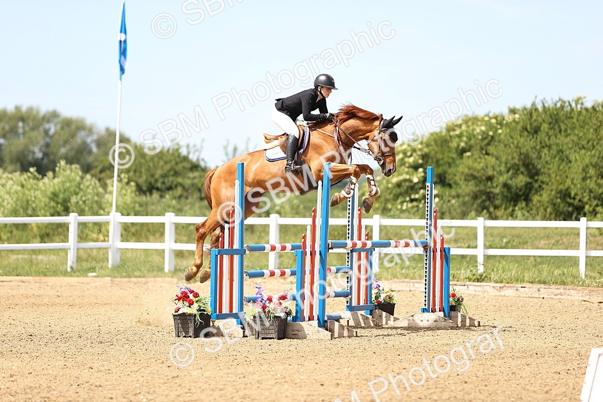 SBM_004573