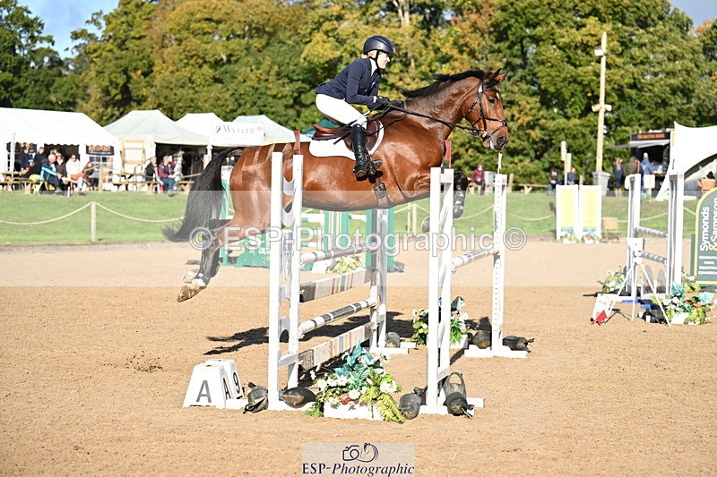 251024A-104706-06575 - B-149-Kate.Rowe