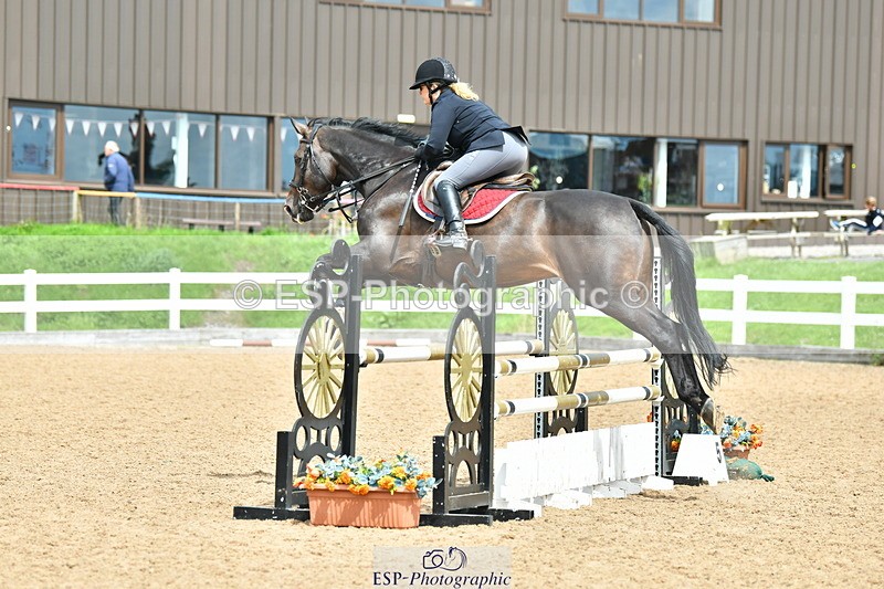 230813A-135638-12816 - Cls 43 1.05m National Amateur Qualifier