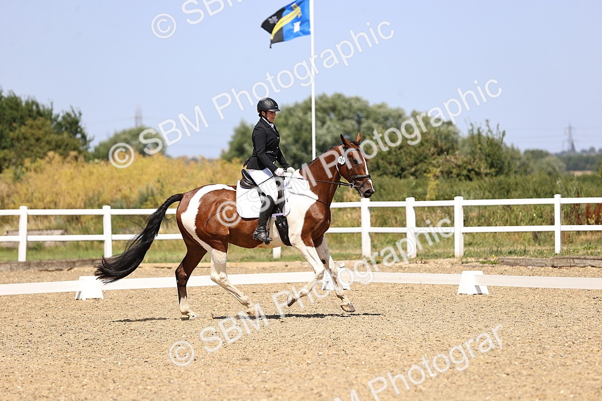SBM_010527 - Novice 5 - 11.20-12.23