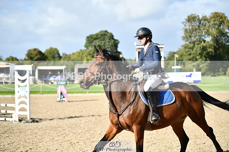 251004A-152923-01839 - Classes 8 & 9 70cm