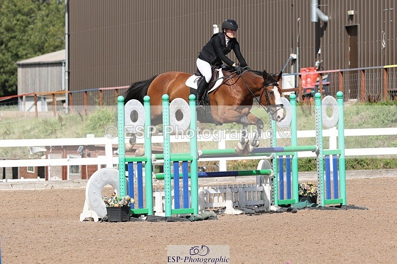 250913-142926-07378 - Cls 25 1.05m Amateur Quali