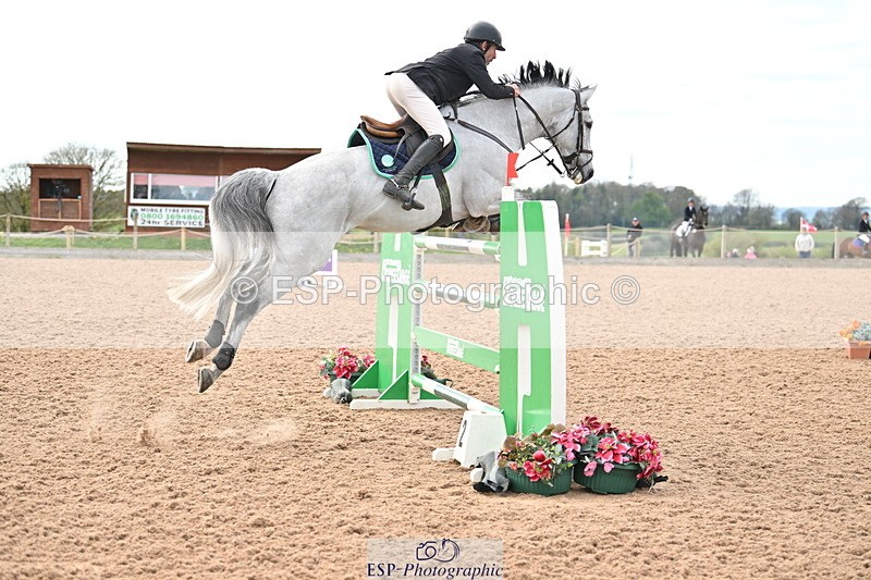 240418A-154319-04806 - Cls 9, 2 Star Big Tour 1.40m