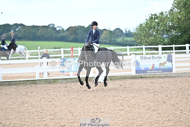 241005A-112022-03291 - SAT Cls 17 95cm Amateur Quali