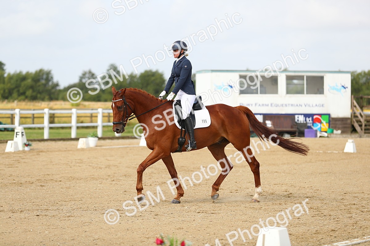 SBM_015549 - Class 13 - Novice 23 - 9.54-11.04