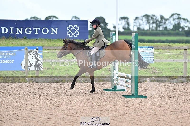 240813-162016-00222 - Clear round & 60cm