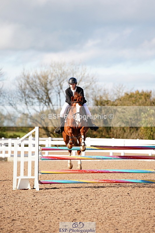 241027A-140448-03088 - SUN Cls 15-17 Children on Horses