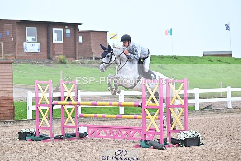 250914-124159-08862 - Cls 36 1.05m Amateur Quali