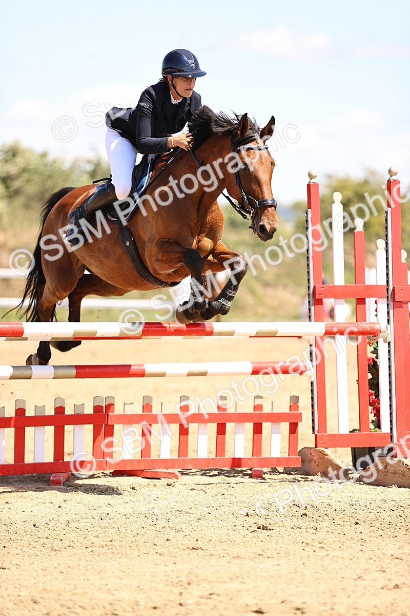 SBM_014848 - Class 15 - Senior Newcomers - 1.10m Open