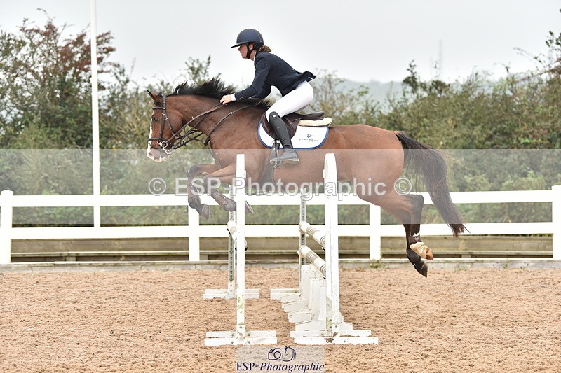 231011A-100926-00031 - Cls 1 British Novice & 90cm Open