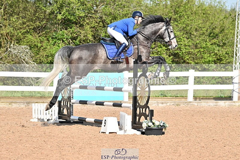 240509A-094846-00250 - Cls 1 British Novice and 90cm Open