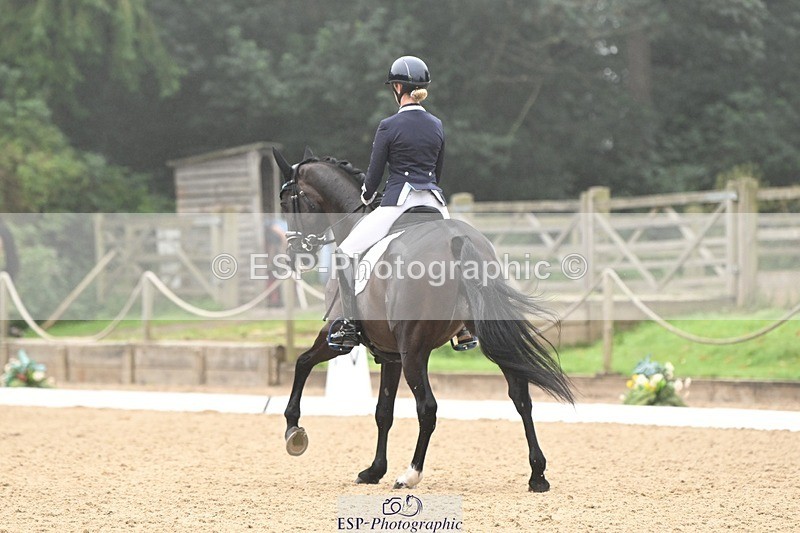 240811-110502-05400 - 226-Georgie.Nicholls-Woodcroft.Kika.Quina