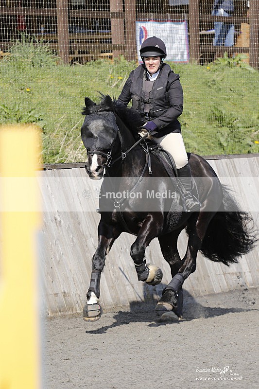 _EST0903 - Bourne Valley Riding Club Winter Showjumping 27/03/22
