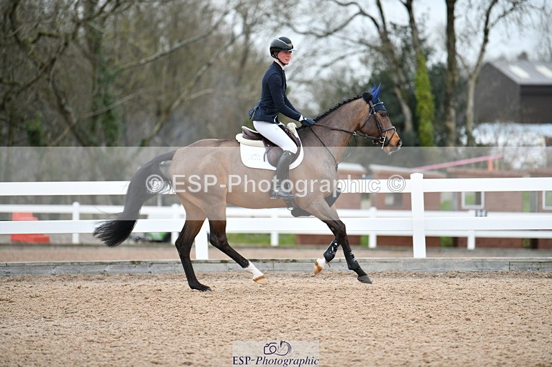 240112A-093812-00110 - Cls 2, British Novice and 90cm Open