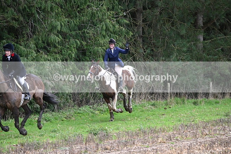 WJ6_9587 - Line Four