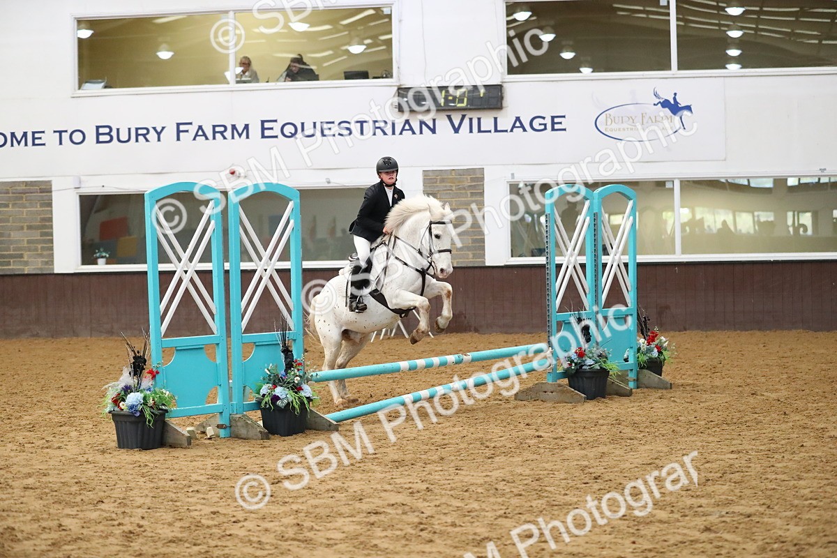 SBM_001137 - Class 3 - Horse & Hound