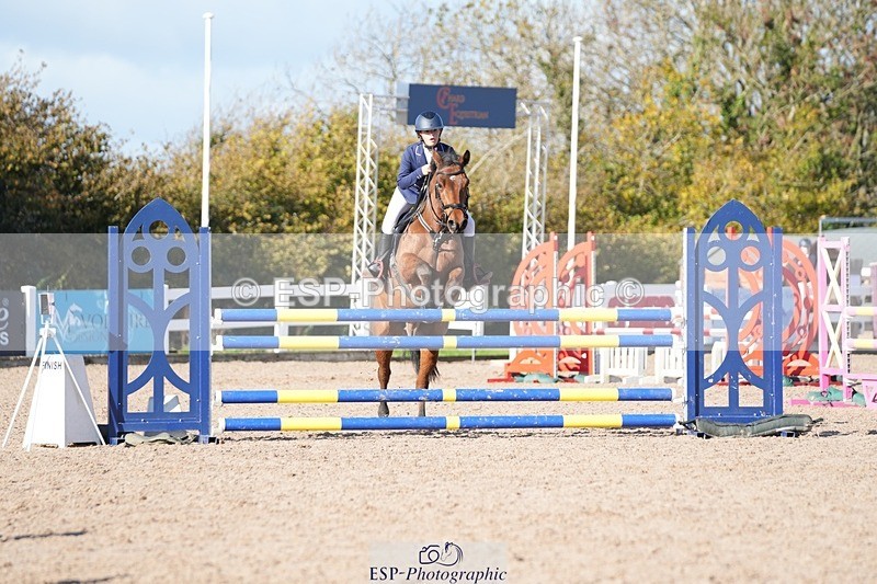 251025-132910-00531 - Cls 10 Pony Newcomers and 1m