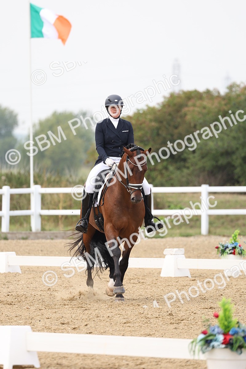 SBM_007454 - Class 9 - FEI INT I - 14.57-15.45