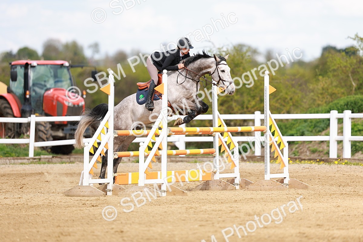 SBM_002113 - Class 4 - Senior Newcomers - 1.10m