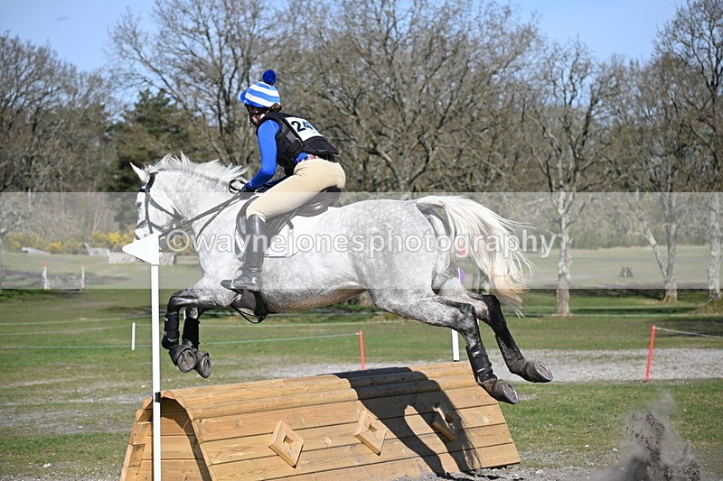 WJ6_3691 - Time 12:36 to 12:55