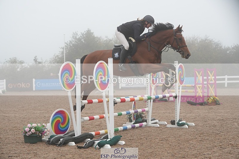 251003-102930-00070 - Cls 6 British Novice and 90cm