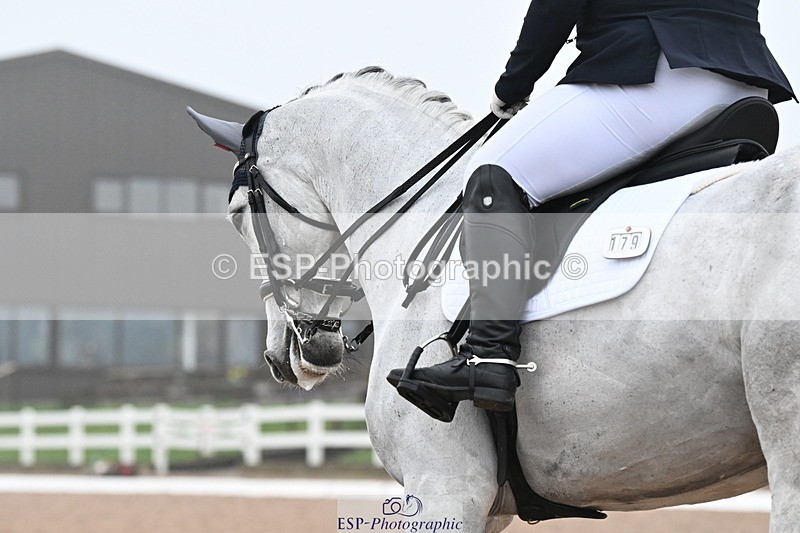 240217A-120415-02519 - 179-Sophie.Gregory-Lady.Lucydale