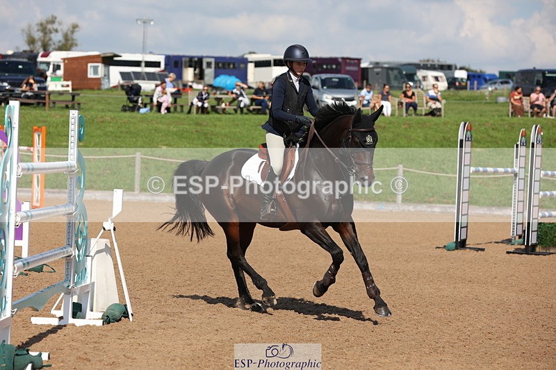 230915A-142416-02543 - Cls 5 National 1.40m