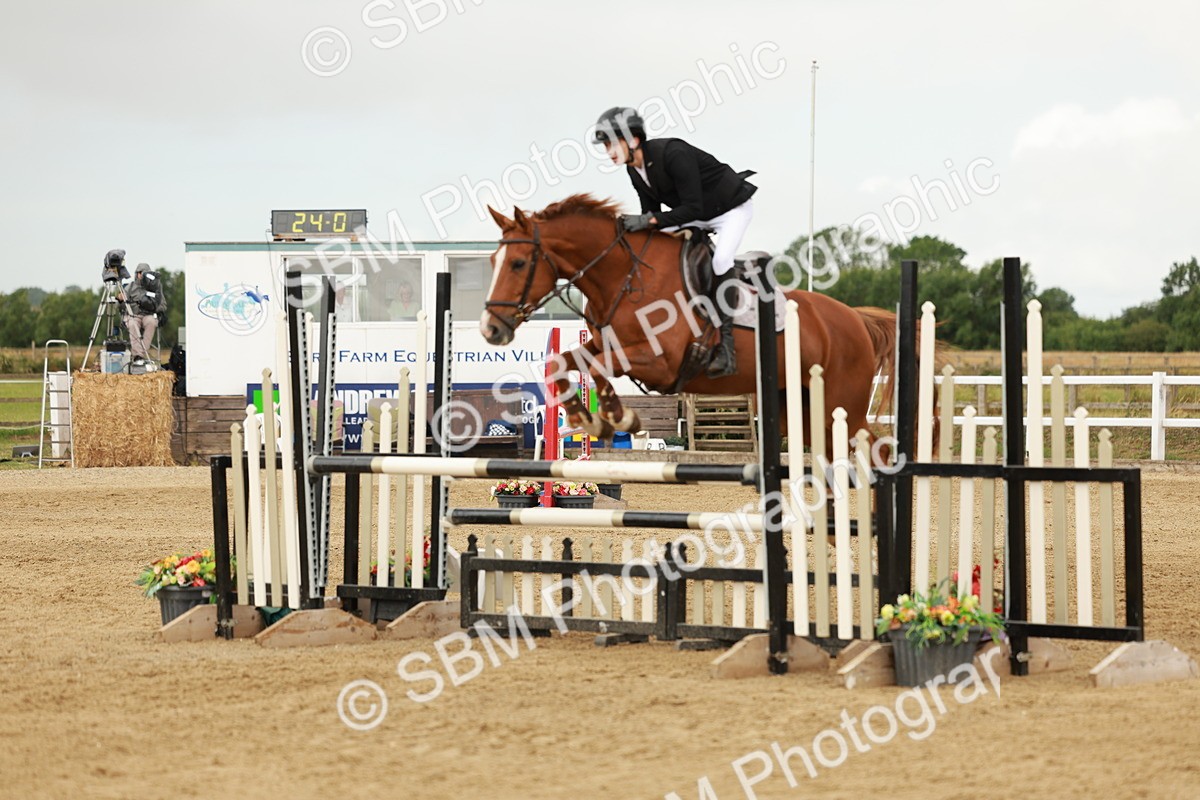 SBM_007012 - Class 2 - Senior Discovery - 1.00m Open