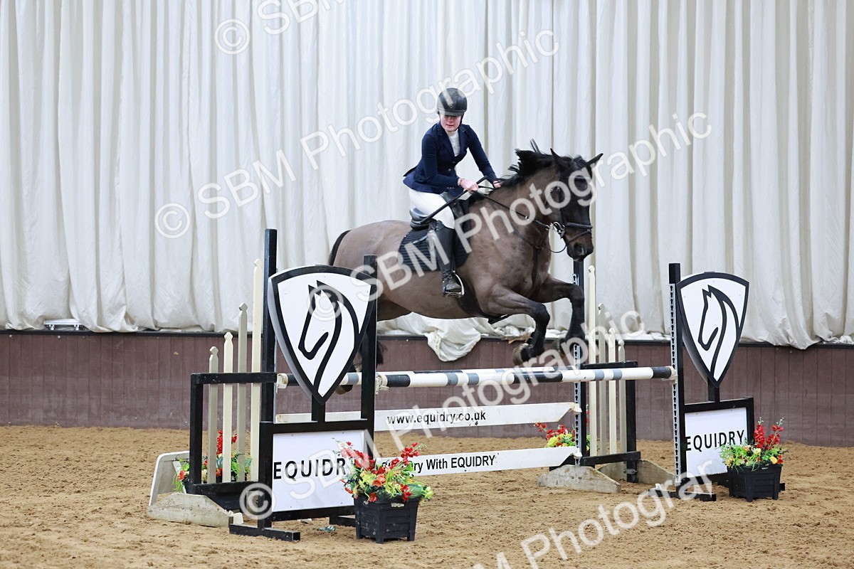 SBM_007770 - Class 24 - Nupafeed Supplements Senior Discovery/ 1m Open