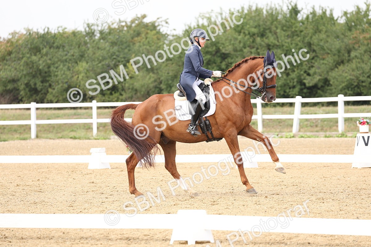 SBM_007533 - Class 9 - FEI INT I - 14.57-15.45