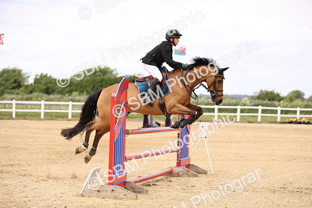 SBM_000412 - Class 4 - 1m showjumping